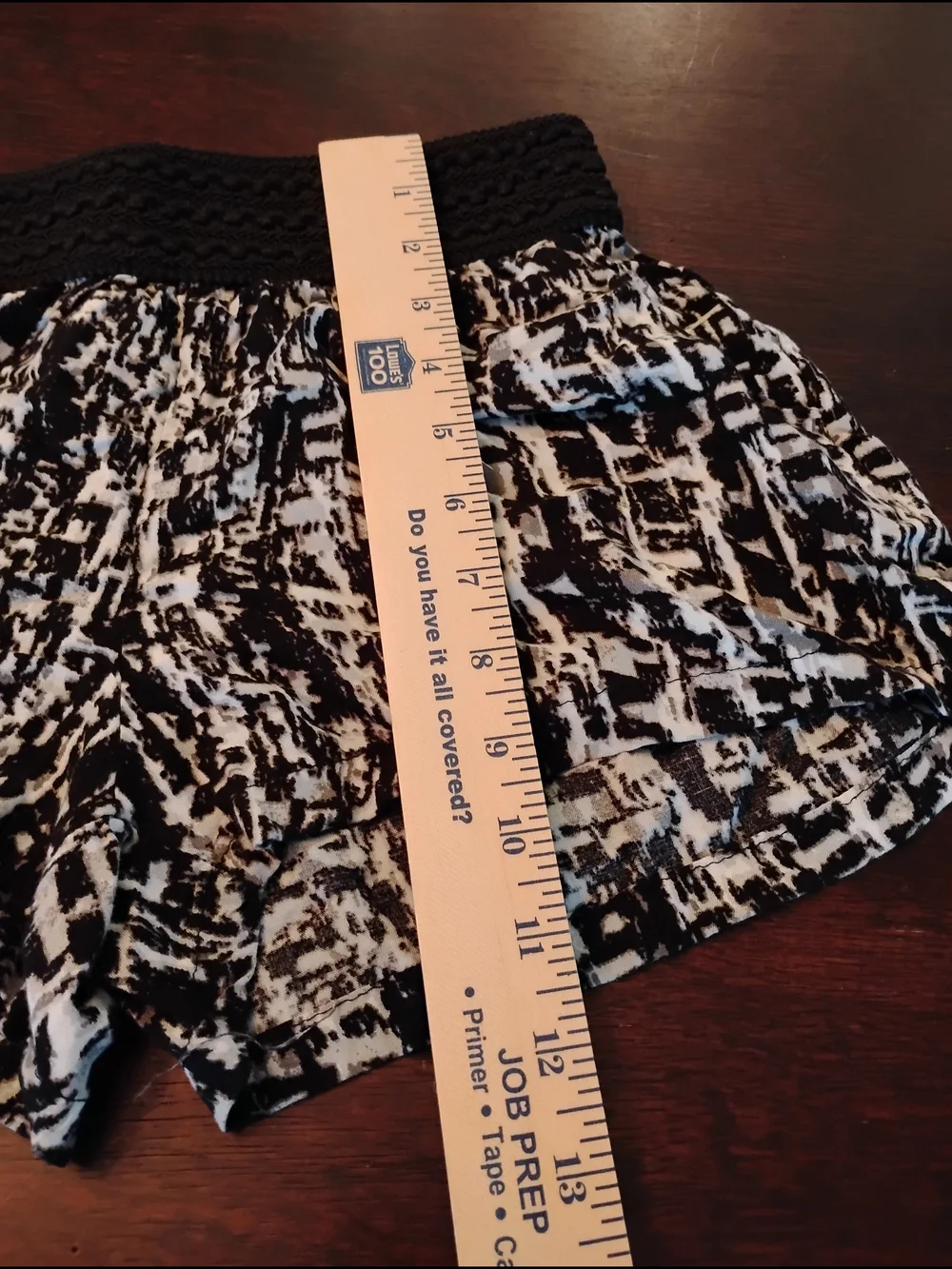 High-Waist Black & White‎ Printed Women's Shorts
